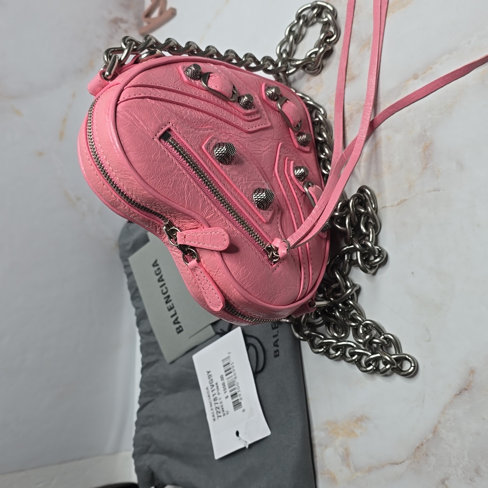 BALENCIAGA Le Cagole Heart Mini Studded Crinkled-leather pink Valentine'… - Picture 4 of 17